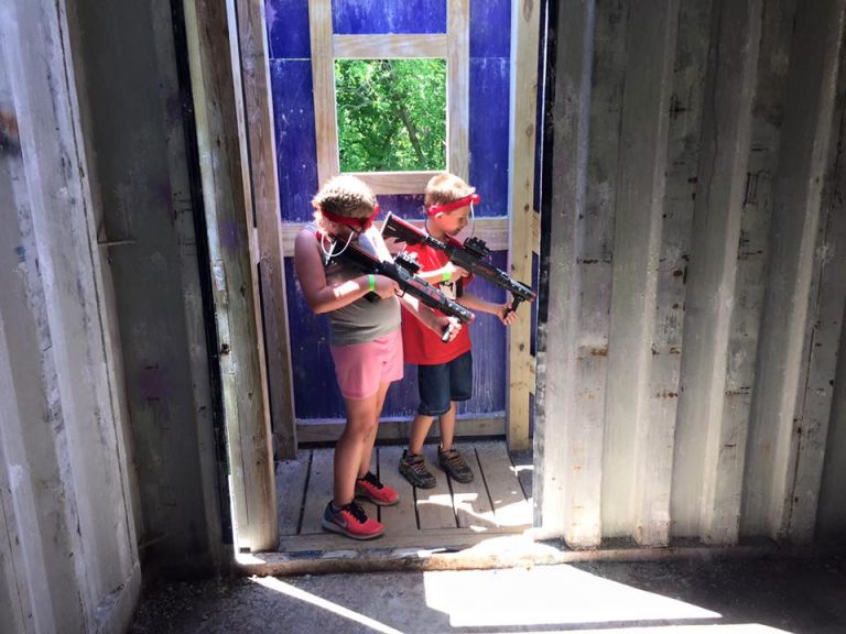 Book Paintball, Airsoft & Laser Tag near St. Louis at Xtreme